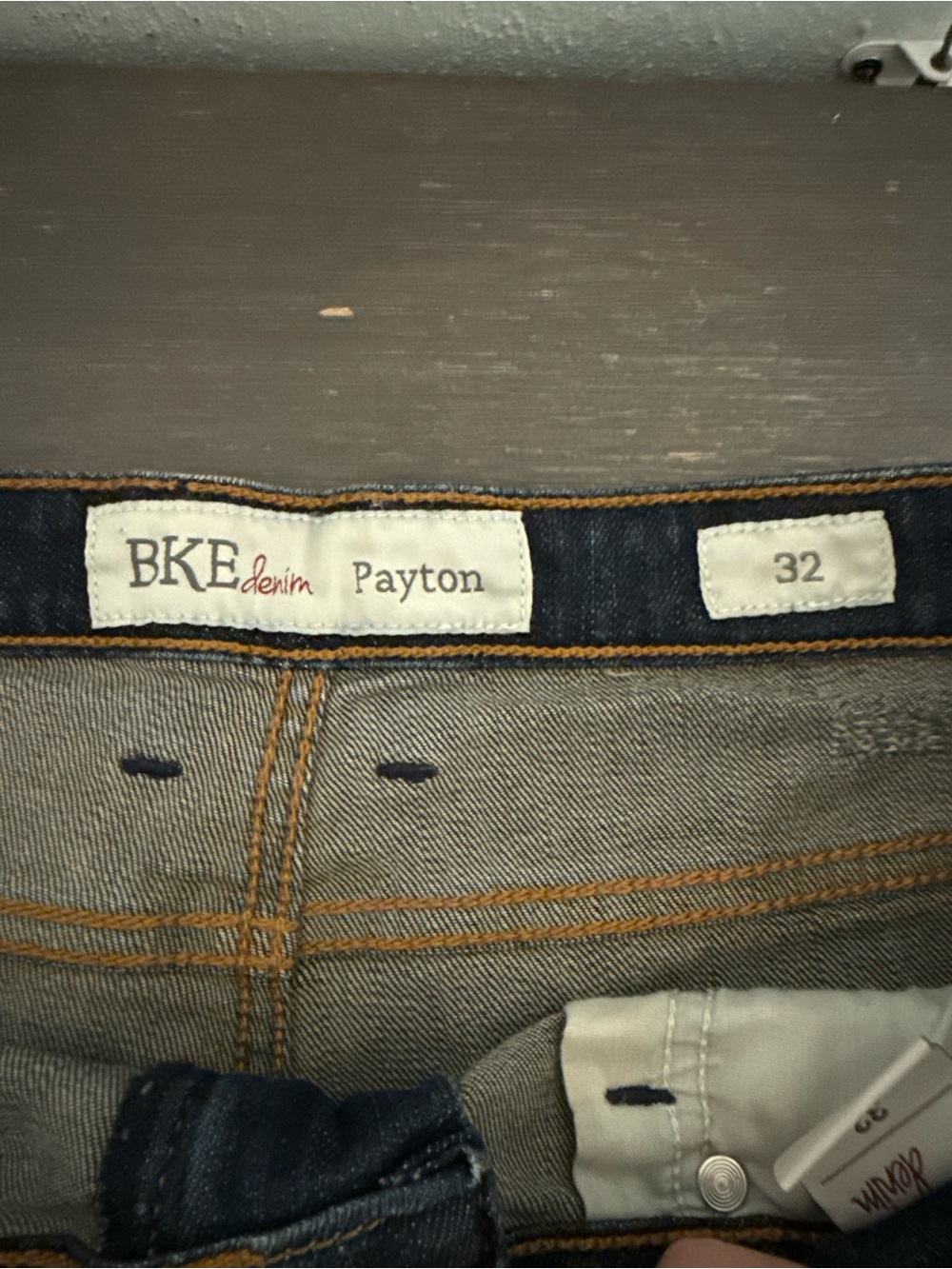 BKE Payton Dark Blue Distressed Denim Raw Hem Shorts Women Size 32 - Picture 6 of 9